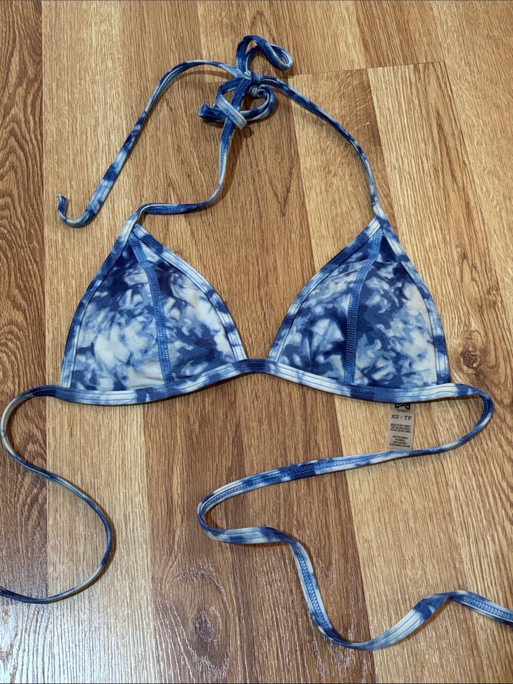 VS PINK Blue Tie-Dye Triangle Bikini Top